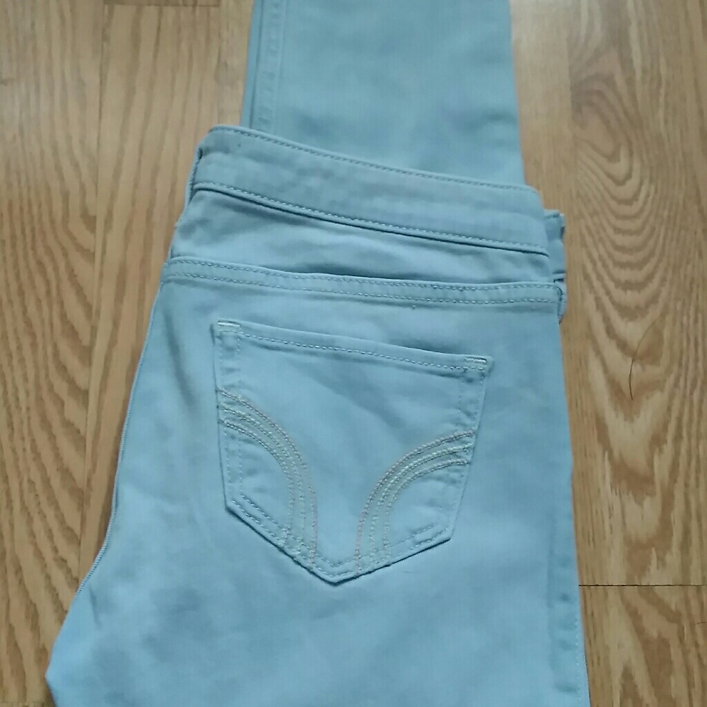 Hollister skinny jeans